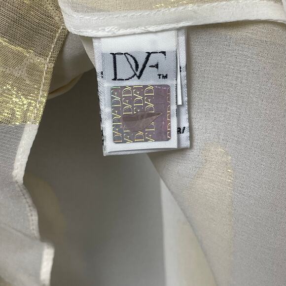 Diane von Furstenberg Ivory Gold Foil Floral Print Sheer Silk Layla Top Size 2 - Picture 7 of 10